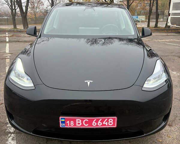Черный Тесла Model Y, объемом двигателя 0 л и пробегом 35 тыс. км за 21900 $, фото 1 на Automoto.ua