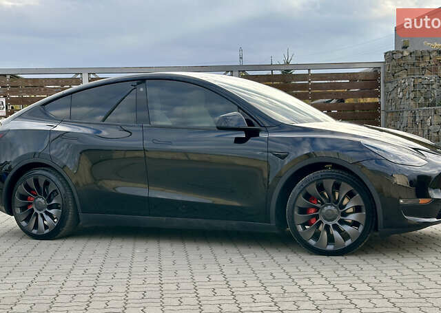 Чорний Тесла Model Y, об'ємом двигуна 0 л та пробігом 38 тис. км за 30799 $, фото 4 на Automoto.ua