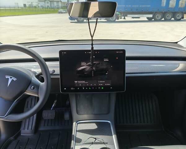 Черный Тесла Model Y, объемом двигателя 0 л и пробегом 63 тыс. км за 25300 $, фото 19 на Automoto.ua