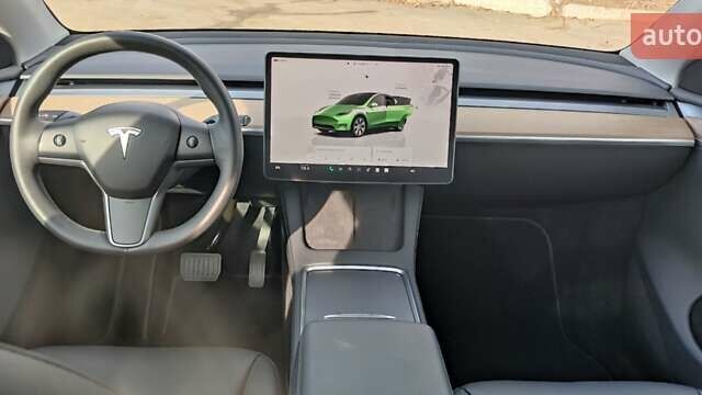 Черный Тесла Model Y, объемом двигателя 0 л и пробегом 30 тыс. км за 29000 $, фото 6 на Automoto.ua
