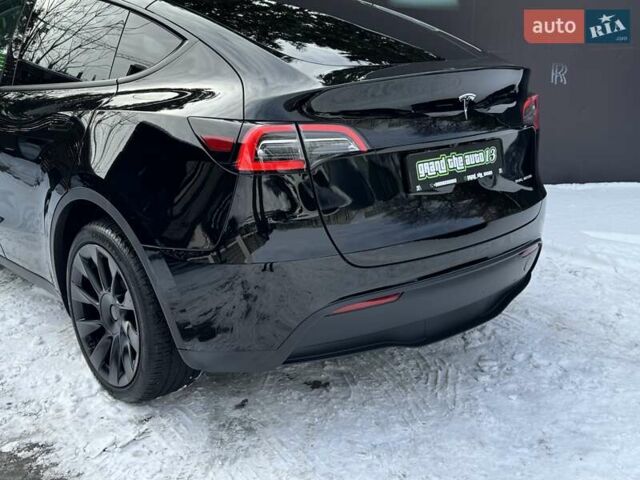 Черный Тесла Model Y, объемом двигателя 0 л и пробегом 1 тыс. км за 34900 $, фото 39 на Automoto.ua