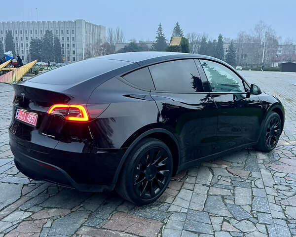 Черный Тесла Model Y, объемом двигателя 0 л и пробегом 59 тыс. км за 25950 $, фото 6 на Automoto.ua