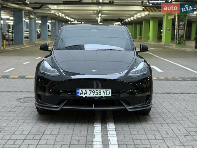 Черный Тесла Model Y, объемом двигателя 0 л и пробегом 16 тыс. км за 34000 $, фото 1 на Automoto.ua