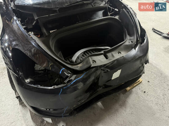 Черный Тесла Model Y, объемом двигателя 0 л и пробегом 46 тыс. км за 16300 $, фото 8 на Automoto.ua