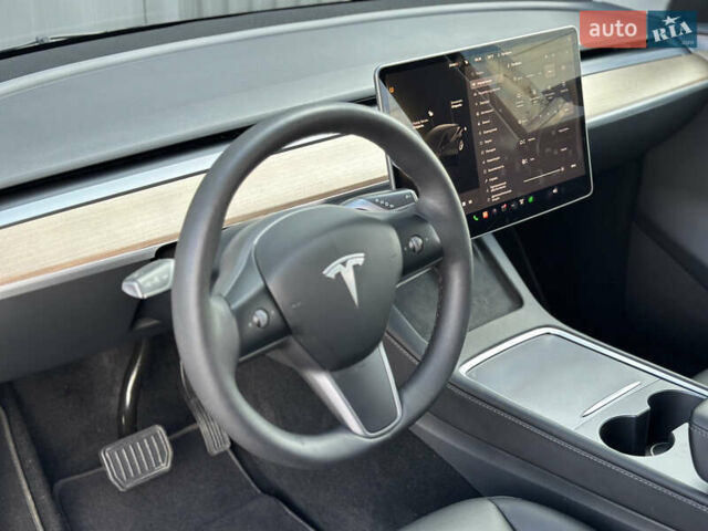 Черный Тесла Model Y, объемом двигателя 0 л и пробегом 39 тыс. км за 25000 $, фото 19 на Automoto.ua