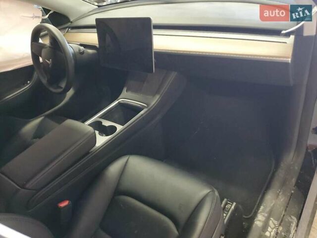 Черный Тесла Model Y, объемом двигателя 0 л и пробегом 55 тыс. км за 17100 $, фото 6 на Automoto.ua