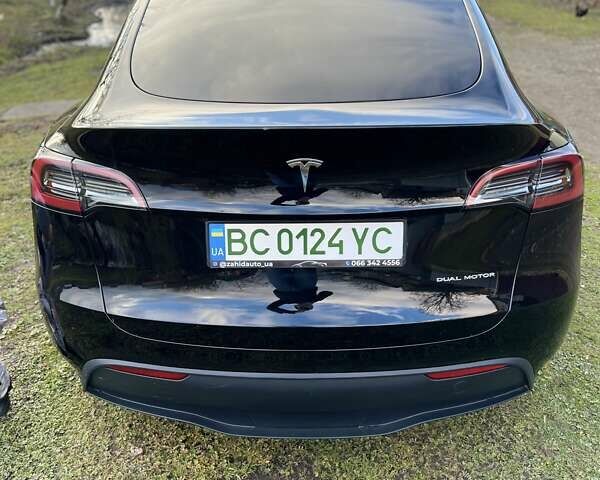 Черный Тесла Model Y, объемом двигателя 0 л и пробегом 36 тыс. км за 24500 $, фото 7 на Automoto.ua