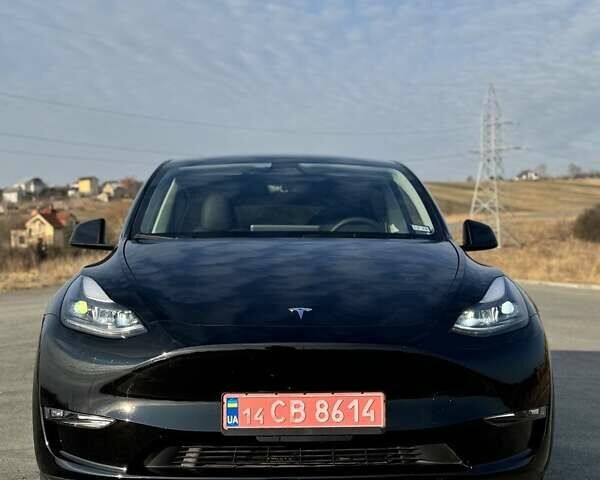 Черный Тесла Model Y, объемом двигателя 0 л и пробегом 10 тыс. км за 29800 $, фото 2 на Automoto.ua