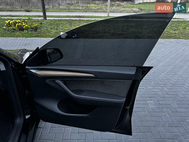 Чорний Тесла Model Y, об'ємом двигуна 0 л та пробігом 26 тис. км за 33000 $, фото 38 на Automoto.ua