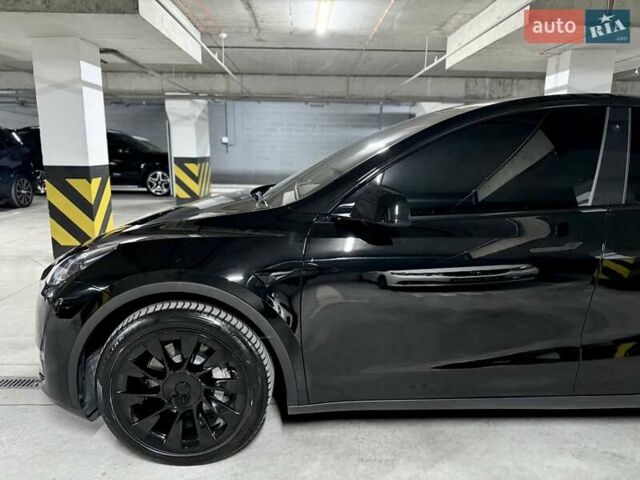 Чорний Тесла Model Y, об'ємом двигуна 0 л та пробігом 39 тис. км за 27500 $, фото 4 на Automoto.ua