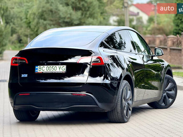 Черный Тесла Model Y, объемом двигателя 0 л и пробегом 32 тыс. км за 33700 $, фото 4 на Automoto.ua