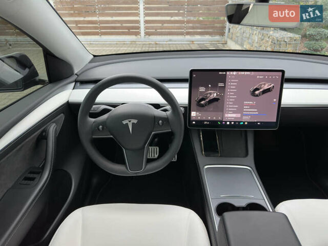 Чорний Тесла Model Y, об'ємом двигуна 0 л та пробігом 38 тис. км за 30799 $, фото 62 на Automoto.ua
