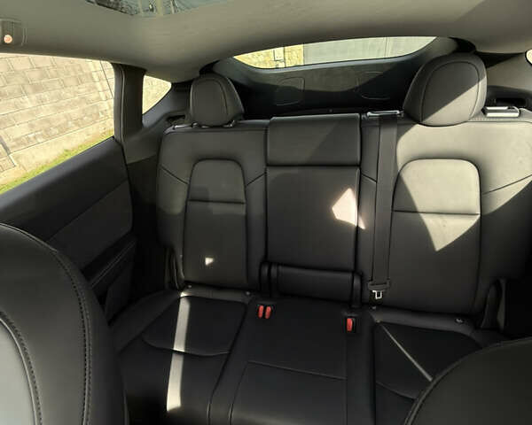 Чорний Тесла Model Y, об'ємом двигуна 0 л та пробігом 55 тис. км за 28100 $, фото 15 на Automoto.ua