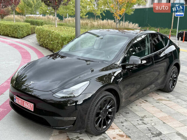 Тесла Model Y 2023 в Киеве на Automoto.ua Черный Тесла Model Y, объемом двигателя 0 л и пробегом 29 тыс. км за 34999 $, фото 25 на Automoto.ua