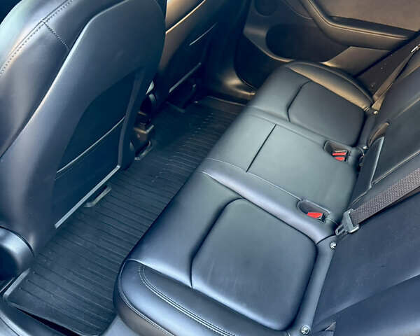 Черный Тесла Model Y, объемом двигателя 0 л и пробегом 38 тыс. км за 32800 $, фото 4 на Automoto.ua