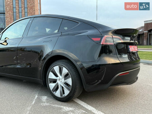 Черный Тесла Model Y, объемом двигателя 0 л и пробегом 67 тыс. км за 33490 $, фото 9 на Automoto.ua