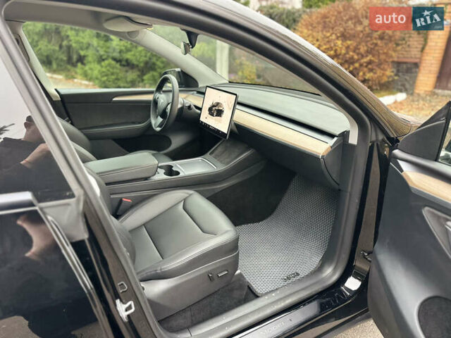Чорний Тесла Model Y, об'ємом двигуна 0 л та пробігом 49 тис. км за 32000 $, фото 15 на Automoto.ua