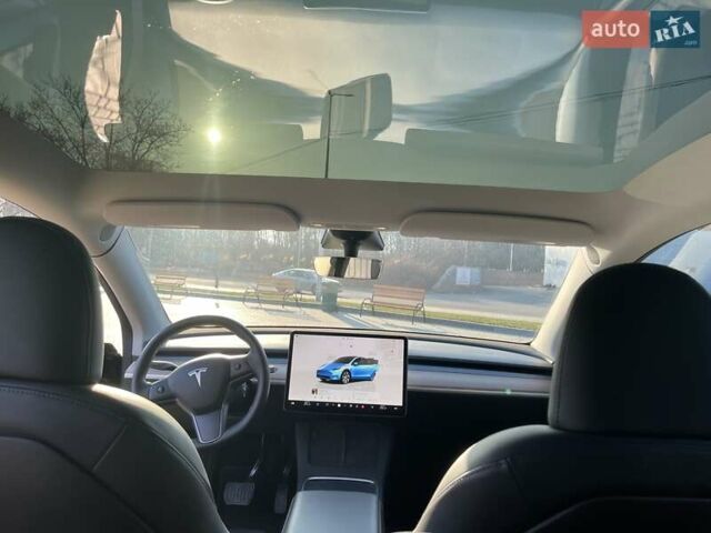 Черный Тесла Model Y, объемом двигателя 0 л и пробегом 33 тыс. км за 30500 $, фото 9 на Automoto.ua