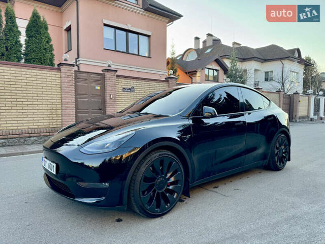 Черный Тесла Model Y, объемом двигателя 0 л и пробегом 38 тыс. км за 32800 $, фото 1 на Automoto.ua