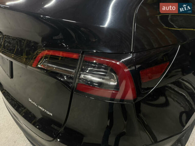 Черный Тесла Model Y, объемом двигателя 0 л и пробегом 46 тыс. км за 16300 $, фото 15 на Automoto.ua