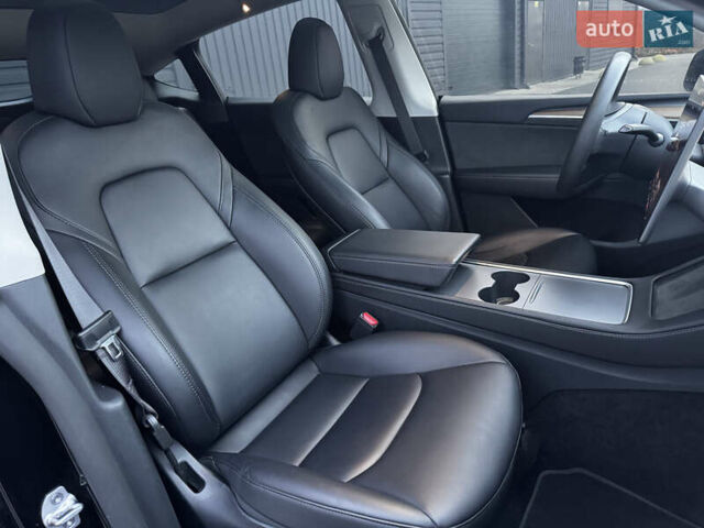 Чорний Тесла Model Y, об'ємом двигуна 0 л та пробігом 26 тис. км за 33000 $, фото 40 на Automoto.ua