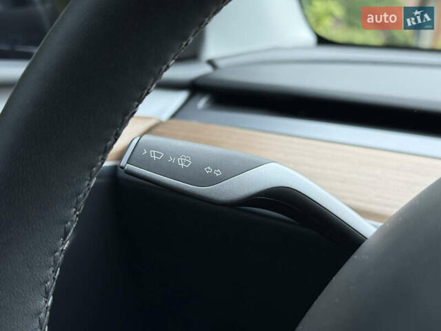 Чорний Тесла Model Y, об'ємом двигуна 0 л та пробігом 18 тис. км за 24000 $, фото 35 на Automoto.ua