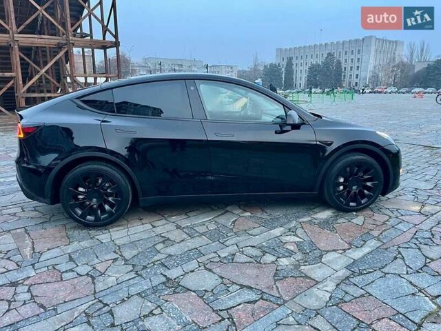 Чорний Тесла Model Y, об'ємом двигуна 0 л та пробігом 60 тис. км за 25950 $, фото 5 на Automoto.ua