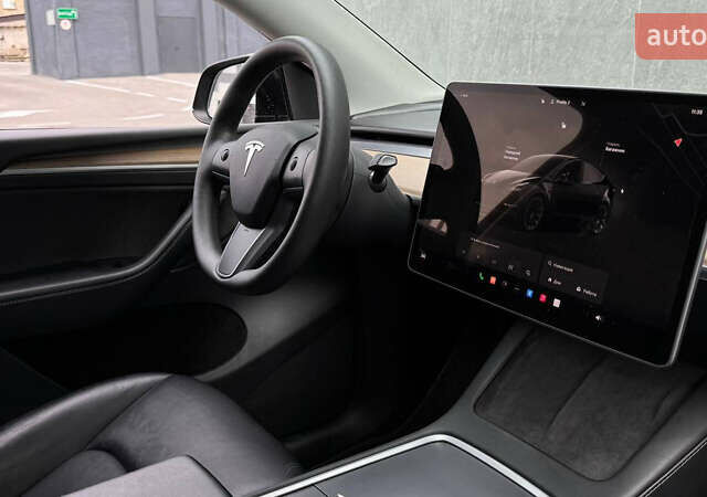 Чорний Тесла Model Y, об'ємом двигуна 0 л та пробігом 44 тис. км за 25500 $, фото 17 на Automoto.ua