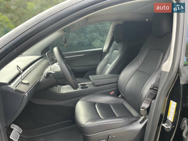 Черный Тесла Model Y, объемом двигателя 0 л и пробегом 39 тыс. км за 31000 $, фото 24 на Automoto.ua