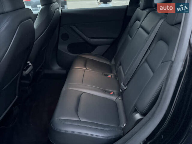Черный Тесла Model Y, объемом двигателя 0 л и пробегом 67 тыс. км за 33490 $, фото 24 на Automoto.ua