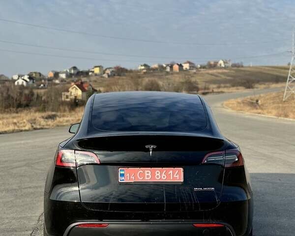 Черный Тесла Model Y, объемом двигателя 0 л и пробегом 10 тыс. км за 29800 $, фото 16 на Automoto.ua