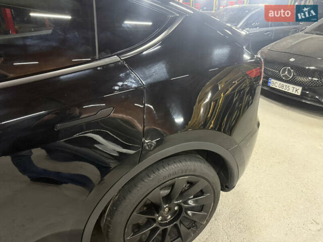 Черный Тесла Model Y, объемом двигателя 0 л и пробегом 46 тыс. км за 16300 $, фото 12 на Automoto.ua