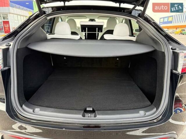 Черный Тесла Model Y, объемом двигателя 0 л и пробегом 34 тыс. км за 25000 $, фото 11 на Automoto.ua