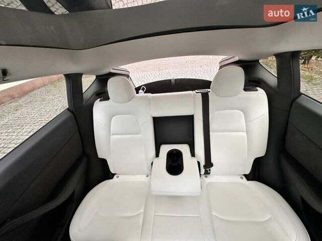 Чорний Тесла Model Y, об'ємом двигуна 0 л та пробігом 99 тис. км за 22999 $, фото 22 на Automoto.ua