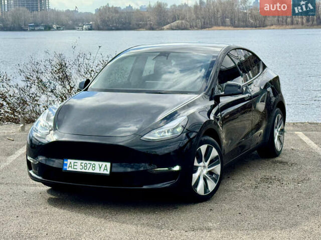 Черный Тесла Model Y, объемом двигателя 0 л и пробегом 29 тыс. км за 27077 $, фото 9 на Automoto.ua