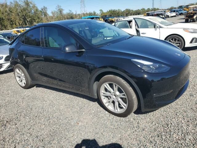 Черный Тесла Model Y, объемом двигателя 0 л и пробегом 0 тыс. км за 19200 $, фото 2 на Automoto.ua