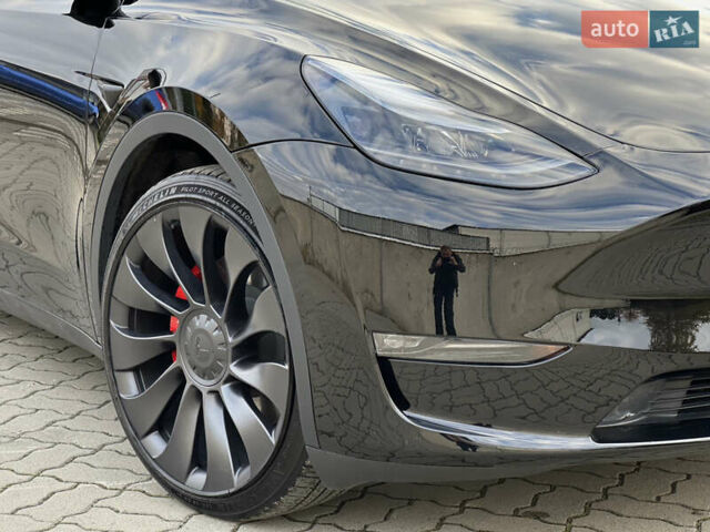 Чорний Тесла Model Y, об'ємом двигуна 0 л та пробігом 38 тис. км за 30799 $, фото 11 на Automoto.ua