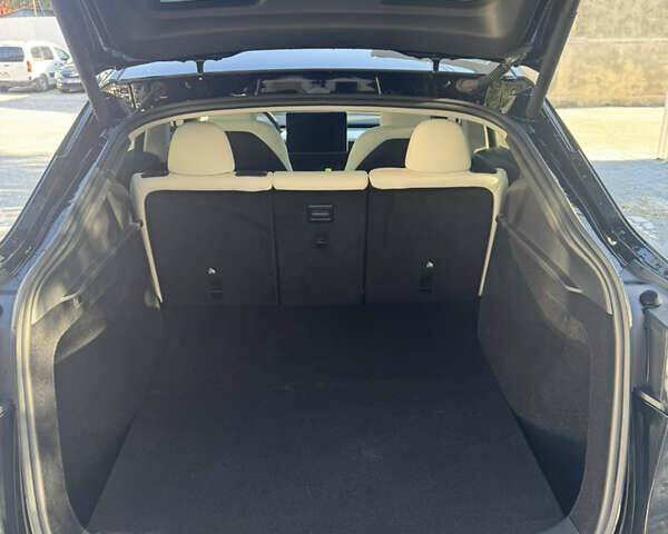 Черный Тесла Model Y, объемом двигателя 0 л и пробегом 37 тыс. км за 24500 $, фото 22 на Automoto.ua