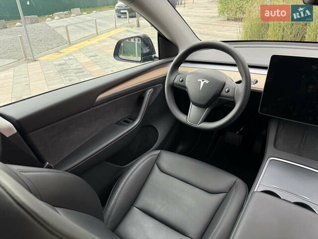 Тесла Model Y 2023 в Киеве на Automoto.ua Черный Тесла Model Y, объемом двигателя 0 л и пробегом 29 тыс. км за 34999 $, фото 27 на Automoto.ua