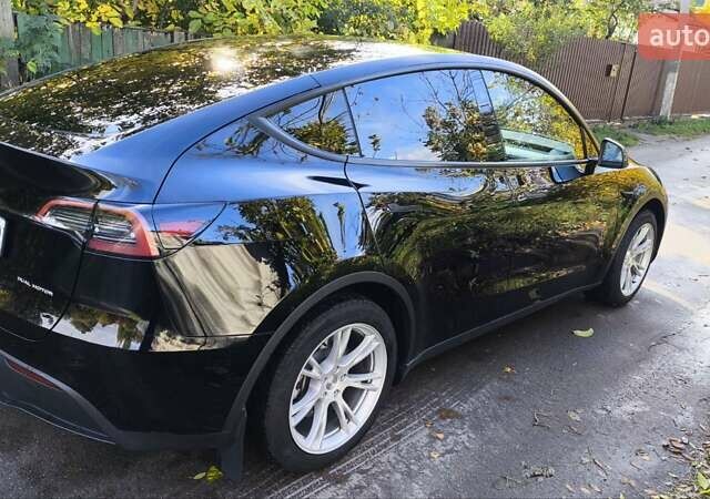 Черный Тесла Model Y, объемом двигателя 0 л и пробегом 32 тыс. км за 26900 $, фото 5 на Automoto.ua