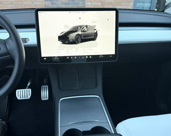 Черный Тесла Model Y, объемом двигателя 0 л и пробегом 29 тыс. км за 34999 $, фото 5 на Automoto.ua