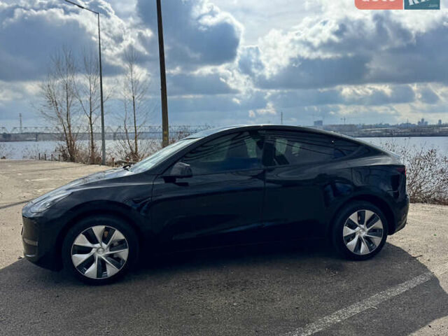 Черный Тесла Model Y, объемом двигателя 0 л и пробегом 29 тыс. км за 27077 $, фото 14 на Automoto.ua