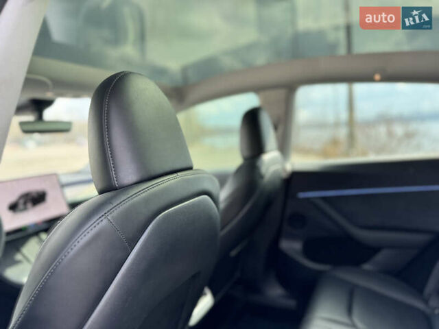 Черный Тесла Model Y, объемом двигателя 0 л и пробегом 29 тыс. км за 27077 $, фото 34 на Automoto.ua