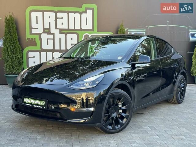 Черный Тесла Model Y, объемом двигателя 0 л и пробегом 1 тыс. км за 33900 $, фото 7 на Automoto.ua