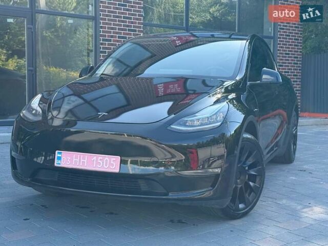 Черный Тесла Model Y, объемом двигателя 0 л и пробегом 36 тыс. км за 26800 $, фото 2 на Automoto.ua