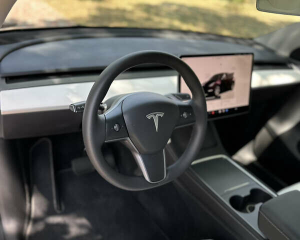 Чорний Тесла Model Y, об'ємом двигуна 0 л та пробігом 30 тис. км за 28900 $, фото 22 на Automoto.ua