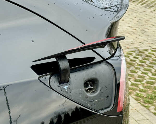 Чорний Тесла Model Y, об'ємом двигуна 0 л та пробігом 66 тис. км за 34500 $, фото 28 на Automoto.ua