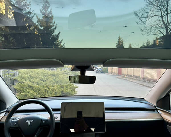 Черный Тесла Model Y, объемом двигателя 0 л и пробегом 38 тыс. км за 32800 $, фото 5 на Automoto.ua