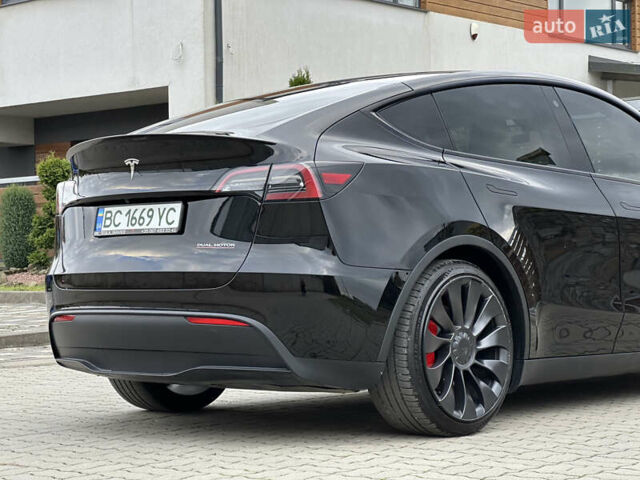 Чорний Тесла Model Y, об'ємом двигуна 0 л та пробігом 38 тис. км за 30799 $, фото 44 на Automoto.ua