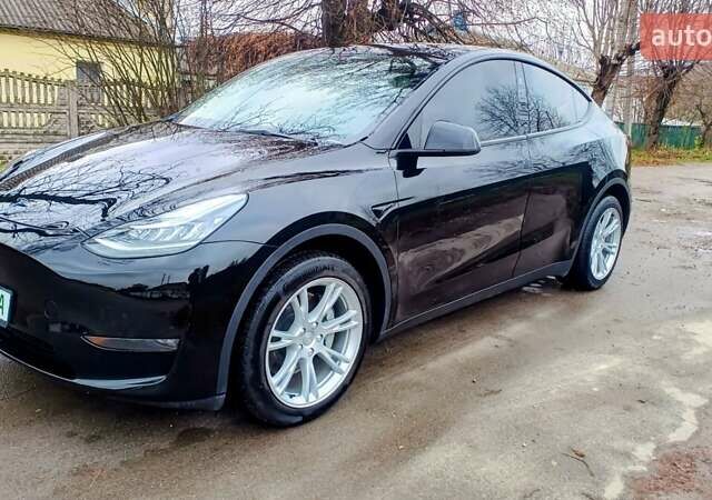 Чорний Тесла Model Y, об'ємом двигуна 0 л та пробігом 54 тис. км за 28000 $, фото 5 на Automoto.ua